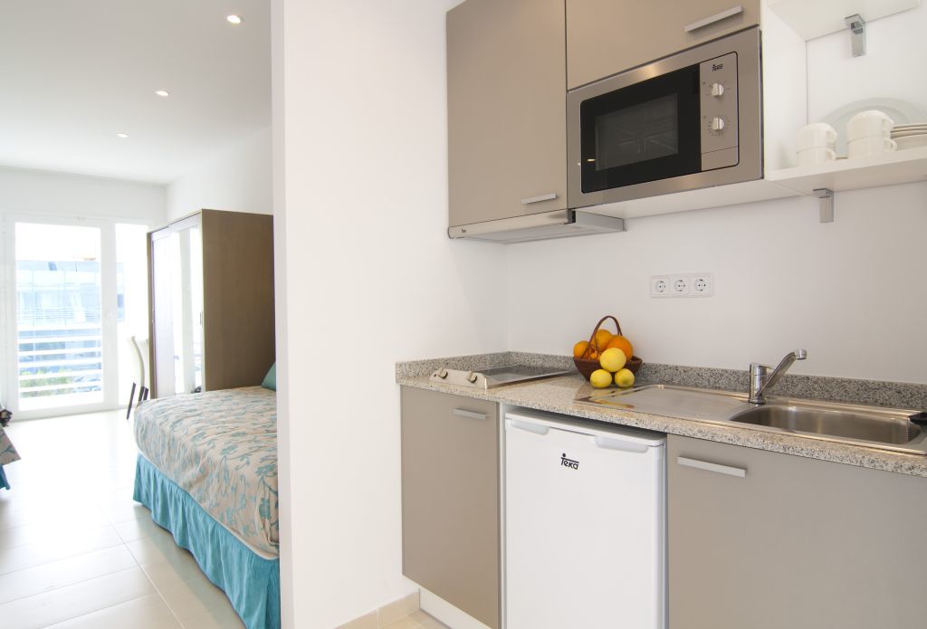 Apts. Hoposa Villa Concha Port de Pollenca Exterior photo